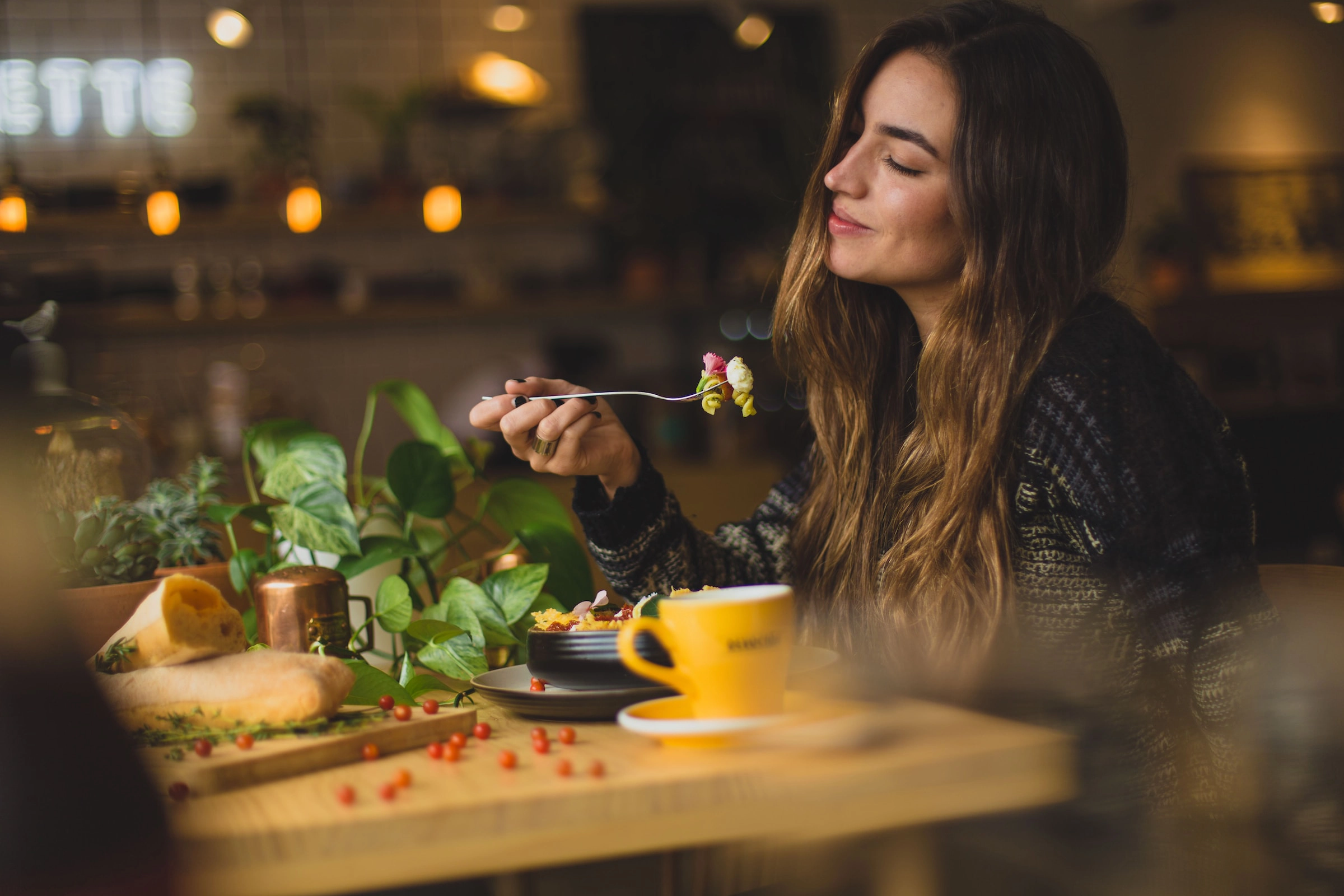 girl eating